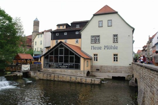 Erfurt, Thüringen, Tyskland, middelalder, Krämerbrücke, Domplatz, Dom St. Marien, St. Severikircher, Fischmarkt, Kleinmarkt, Alte Synagoge, Martin Luther, Augustinerkloster, Anger, Neue Mühle, Angermuseum, Zitadelle Petersberg, Marktstrasse