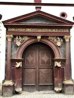 Erfurt, Thüringen, Tyskland, middelalder, Krämerbrücke, Domplatz, Dom St. Marien, St. Severikircher, Fischmarkt, Wenigemarkt, Michaelisstrasse, Alte Synagoge, Mikwe, Martin Luther, Augustinerkloster, Anger, Angermuseum, Alte Mühle, Zitadelle Petersberg, Marktstrasse, Erfurter Schatz, Haus zum Stockfisch, Zum Güldenen Krönbacken